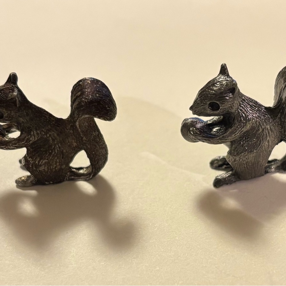 Vintage Spoontique Pewter Squirrel w/ Acorn